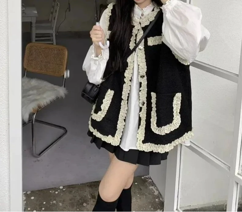 2026 Spring and Autumn Lace Splicing Vest Jacket Women's Design Large Size Shirt Two-piece Set