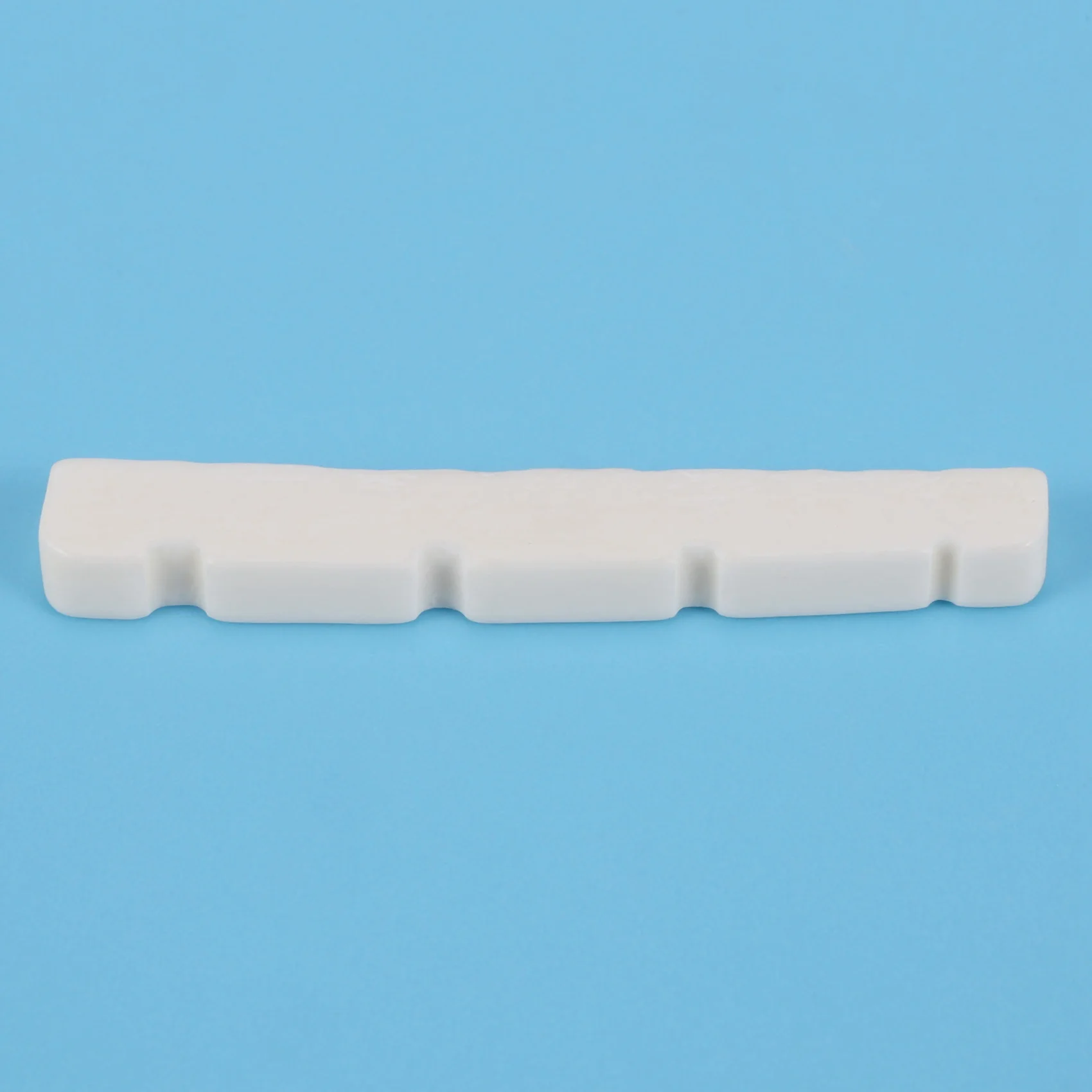 Slotted Curved Bone Bass Nut for 4 Strings Fender PB Precision Jazz Bass, 4.2x3.2x4.6/4.6mm