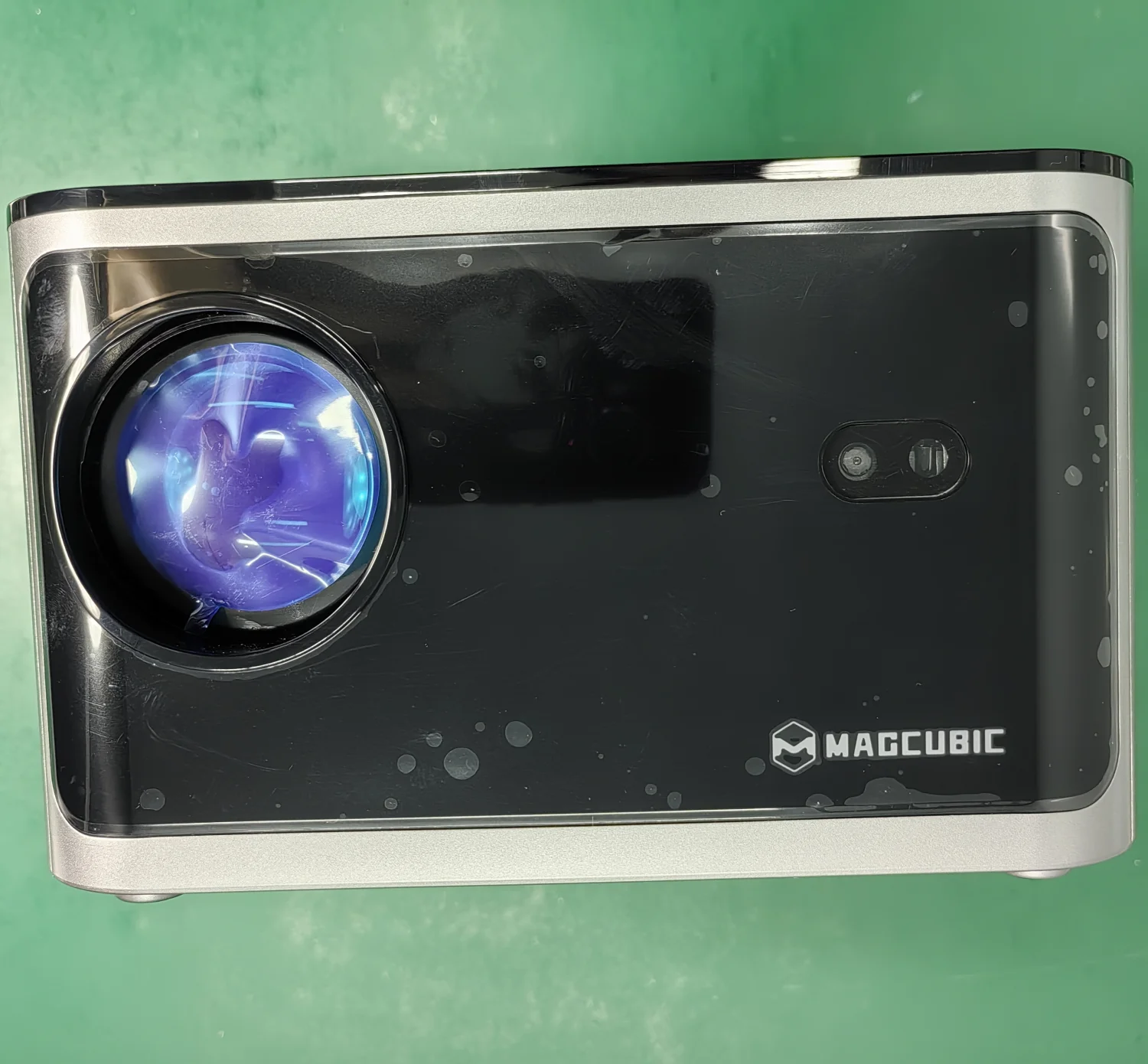 

STLF Advanced Factory Price HY350 4K Mini Smart Android 11 Home Theater Projector Portable Auto HD Projector Mini 4k Projector A