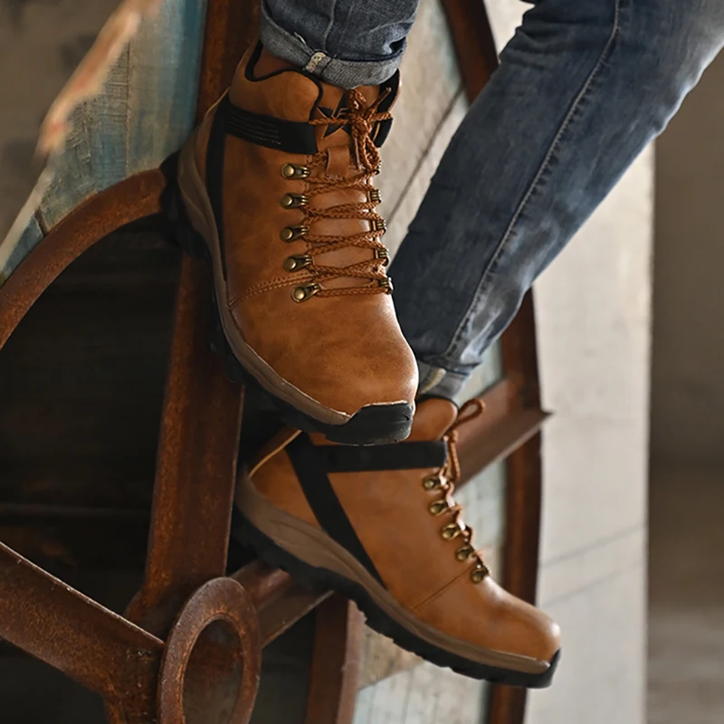 Veiligheidsschoenen met stalen neus Onverwoestbare leren laarzen Waterdichte constructiewerkschoenen Anti-lek Heren Anti-smash werklaarzen