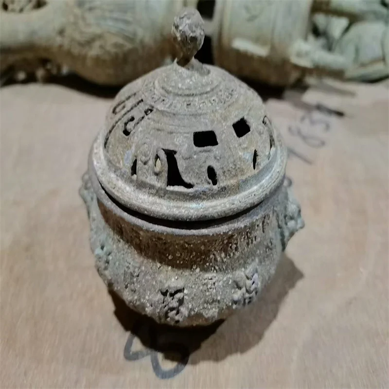 

Old Bronze Unearthed Covered Aromatherapy Stove with Embossed Inscriptions Style Ceramic Incense Burner for Home Decor