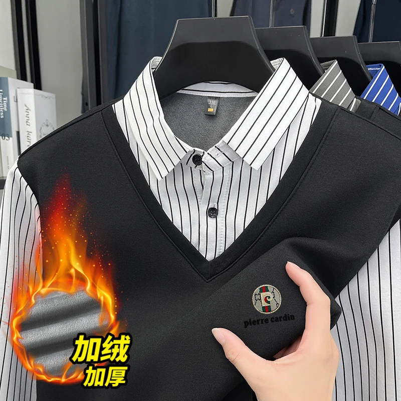 قمصان مزيفة بأكمام طويلة للرجال في خريف 2025، مع إضافة الصوف للدفء وقمصان كاجوال مخططة للرجال