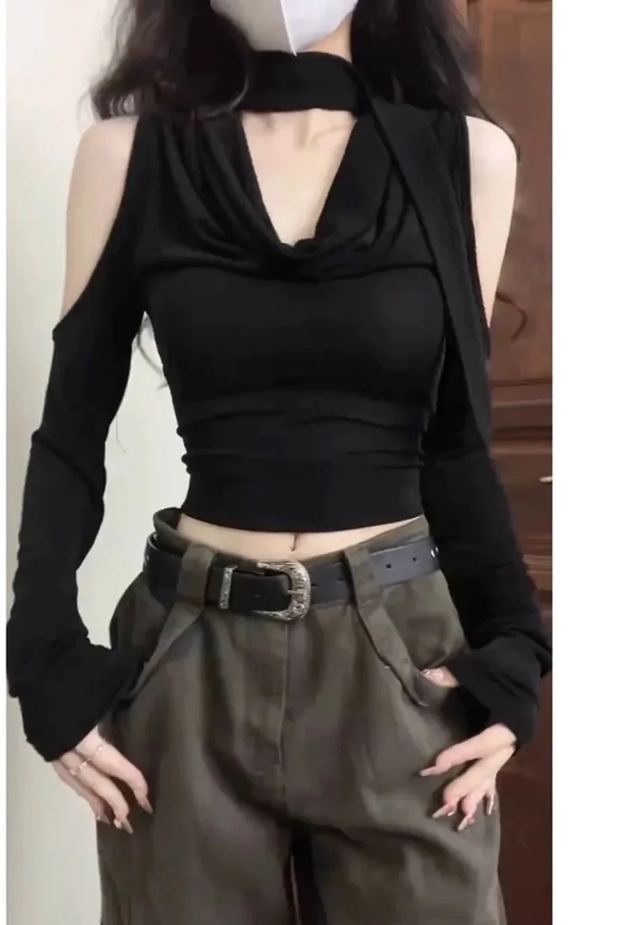 Dolce sexy con scollo a V con spalle scoperte Top Mujer 2025 Estate New Black T-shit per le donne Y2k E-gir Slim Fit maglietta a maniche lunghe