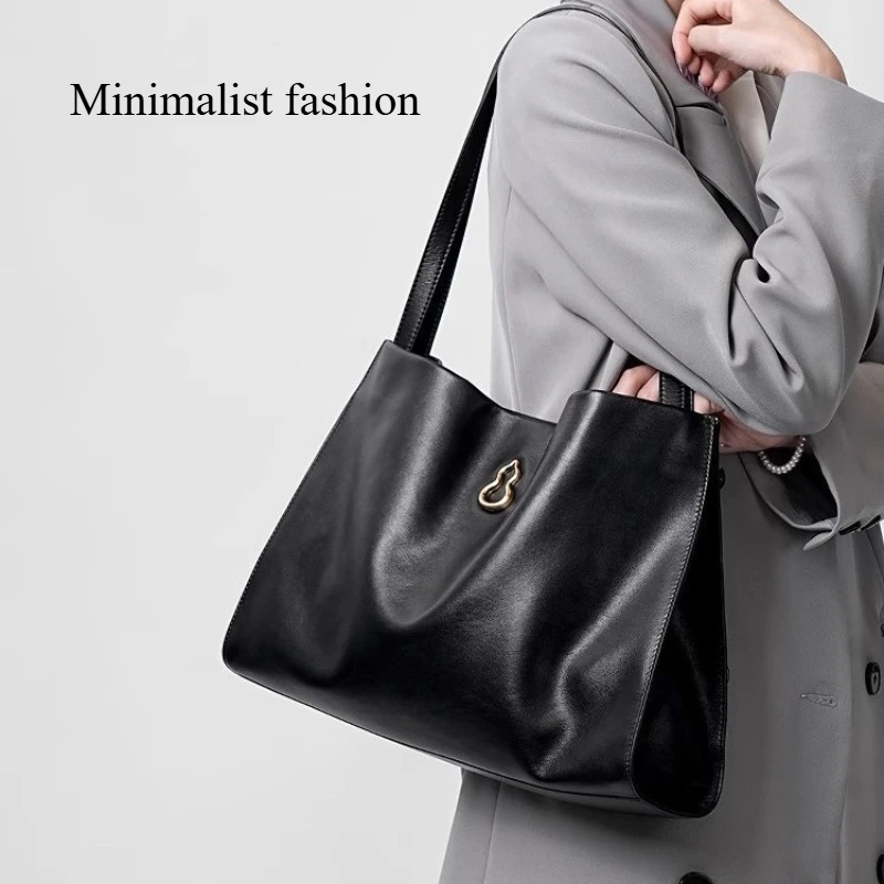 

Fashionable and simple square toe bag with layered cowhide single shoulder large capacity commuting leather tote bag women's bag