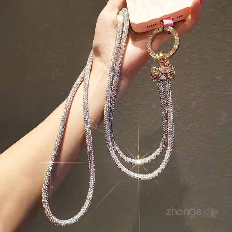 Crossbody 전체 다이아몬드 보우 체인 여성 휴대 전화 매는 밧줄 패션 작은 향기로운 바람 매달려 목 뒤로 체인 긴 클립