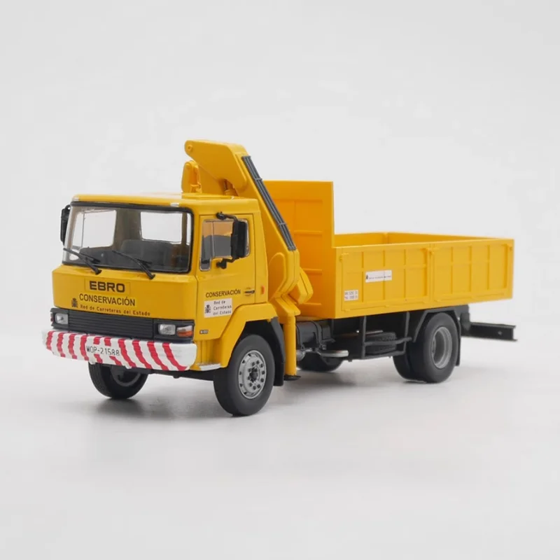 

IXO Diecast 1:43 Scale Ebro M110 Crane Truck Alloy Car Model Finished Product Simulation Toy Collection Gift Static Model