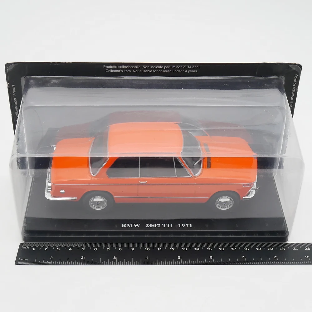 

Diecast Ixo 1:24 Scale BMW 2002 TII 1971 Alloy Car Model Collectible Toy Gift Souvenir Display Ornament