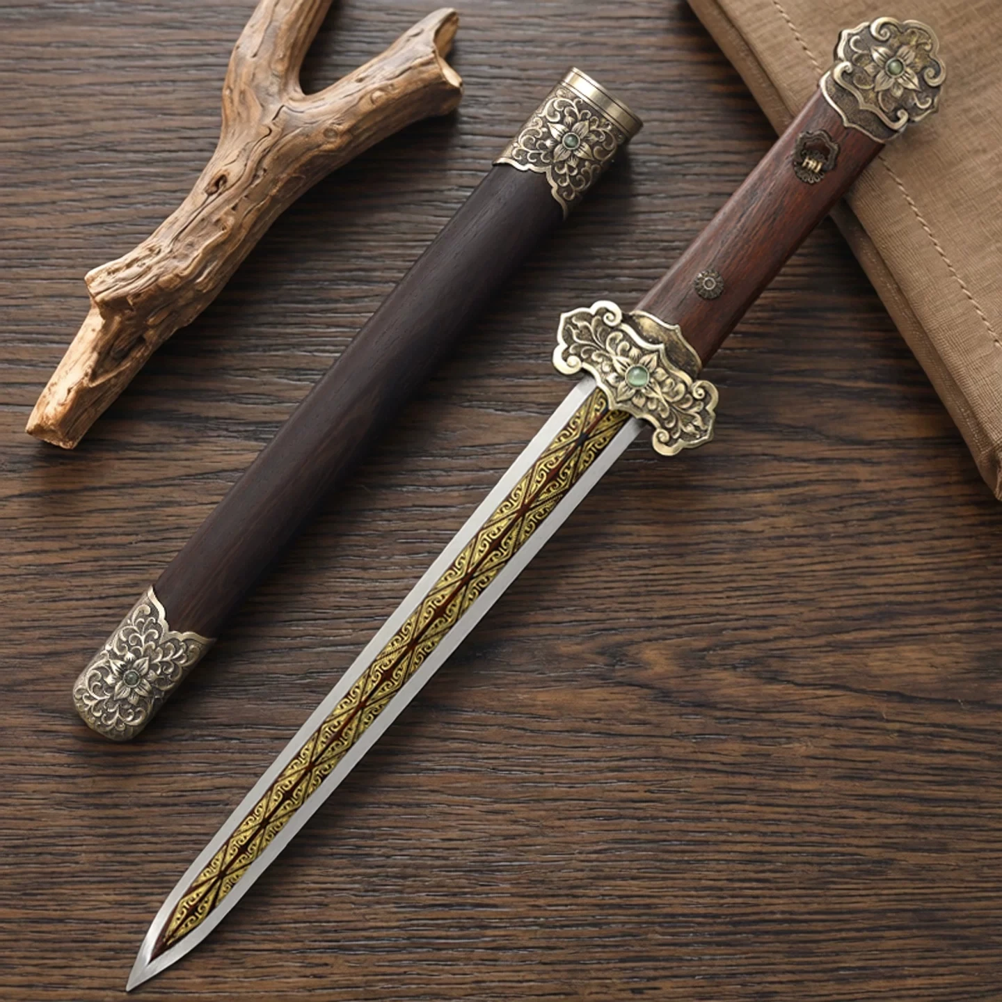 Handmade 57cm Sky Pierc Small Tang Jian Sword Manganese Steel Short Blade Antique Bronze Alloy Fittings Solid Rosewood Saya Mini view 4
