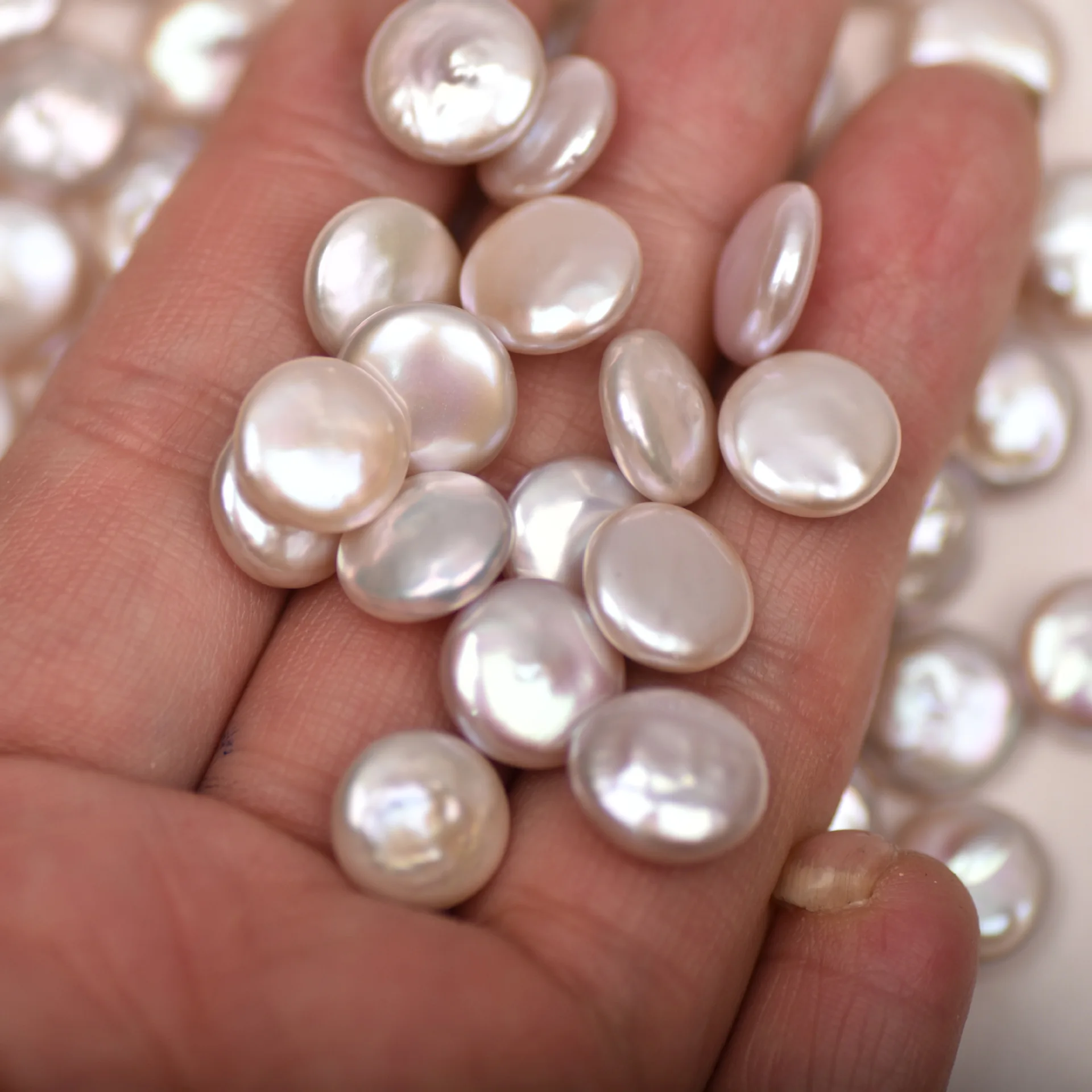 2023 Wholesale Price Natural Freshwater Coin Beads 4A High Gloss Jewelry Accessories