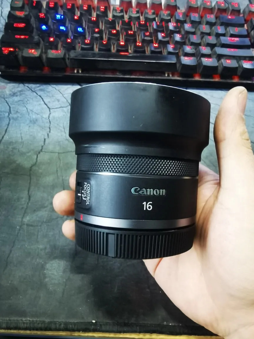 Suitable for Canon RF 16mm F2.8stm prime lens 50 f1.8 hood can be reversed