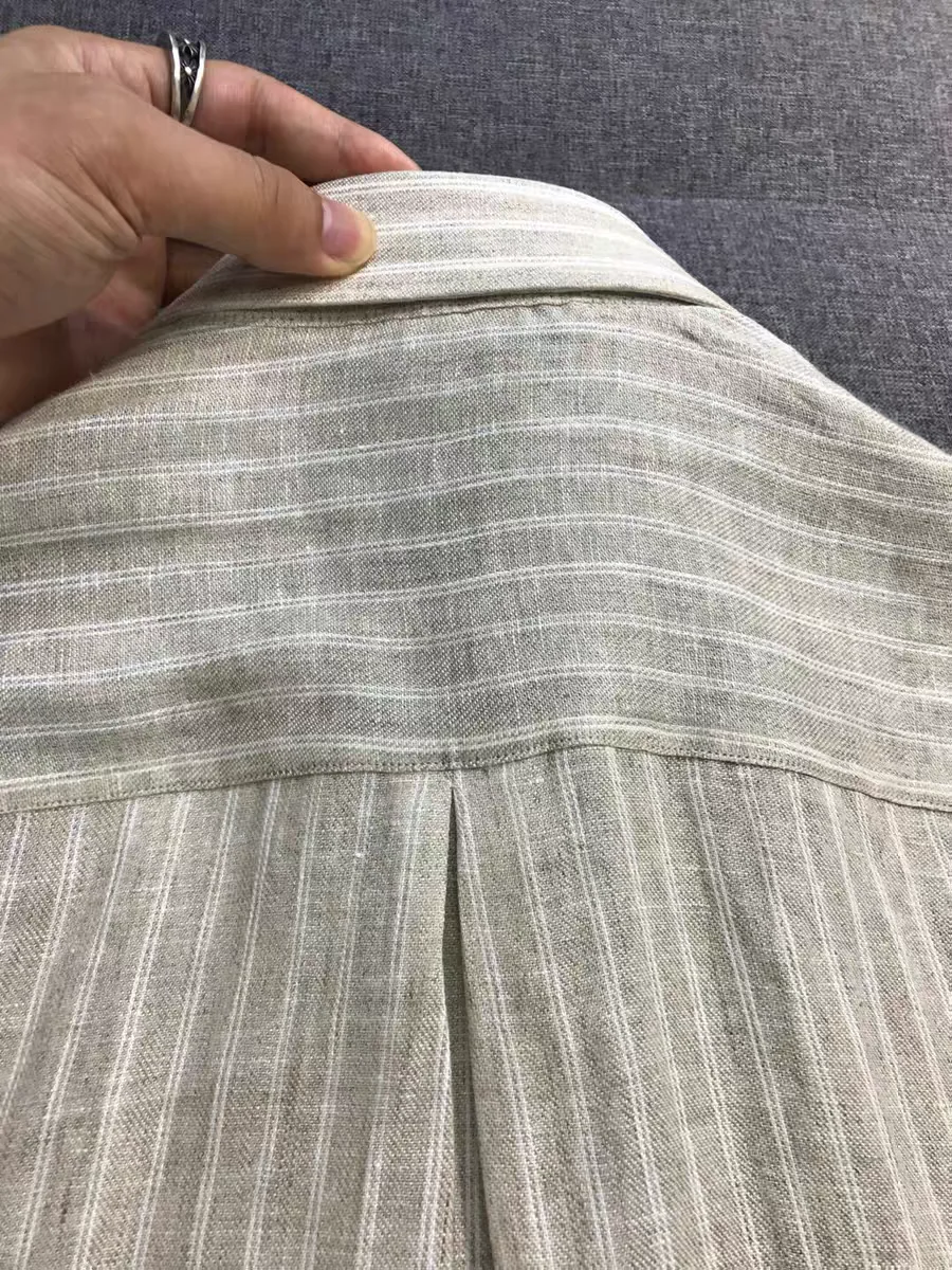 قميص كتان مخطط بطية صدر السترة من الميلاد القديم