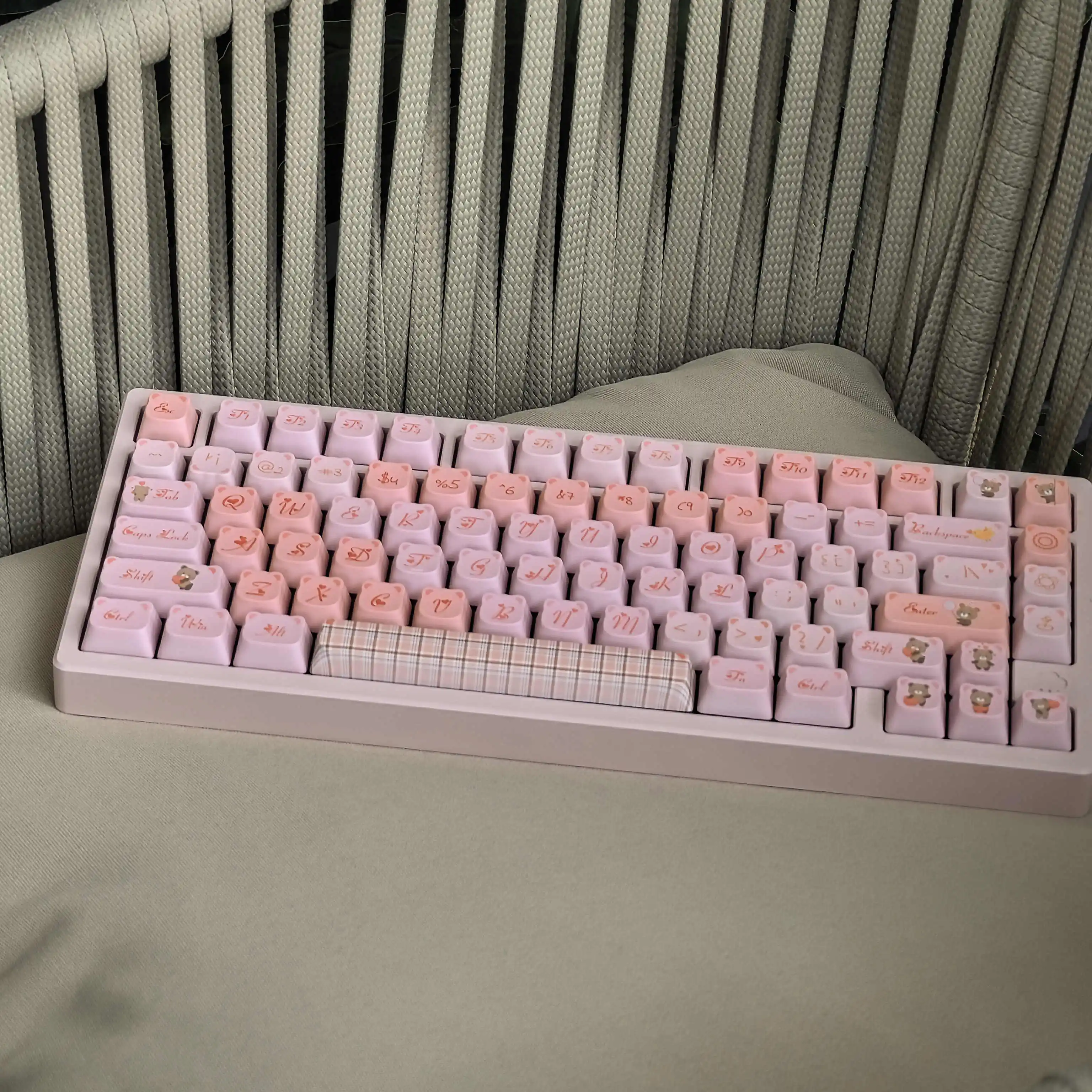 لطيف الدب الوردي Keycap مجموعة جديدة المساعد الشخصي الرقمي PBT مزدوجة النار لوحة المفاتيح الميكانيكية كيكابس ل MX التبديل 6.25U 7U مفتاح المسافة لوحات المفاتيح #4