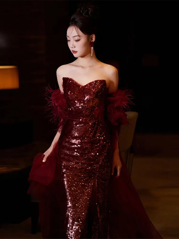 ชุดราตรีเจ้าสาวแบบไหล่เดียว ยาวถึงพื้น ทรงเข้ารูป สำหรับงานแต่งงาน งานเลี้ยงฉลองวันเกิด หรืองานเลี้ยงอาหารค่ำ