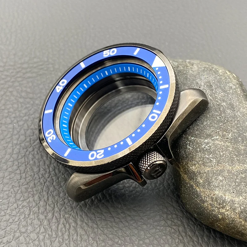 Custodia Gun Grey Mod SKX007 Custodia NH35 Vetro zaffiro Adatto al cinturino dell'orologio da 22 mm Quadrante da 28,5 mm per uomo Custodia per orologio da immersione serie SKX