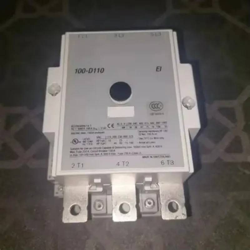 

New 100-D110 Contactor 110V-AC