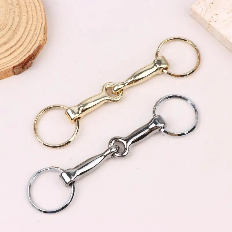 Horse Bits Hollow Jointed Mouth Snaffle Bits Keychain Alloy Keychain Single Connector Horse Bit Key Knot Snaffle Bits Keychain