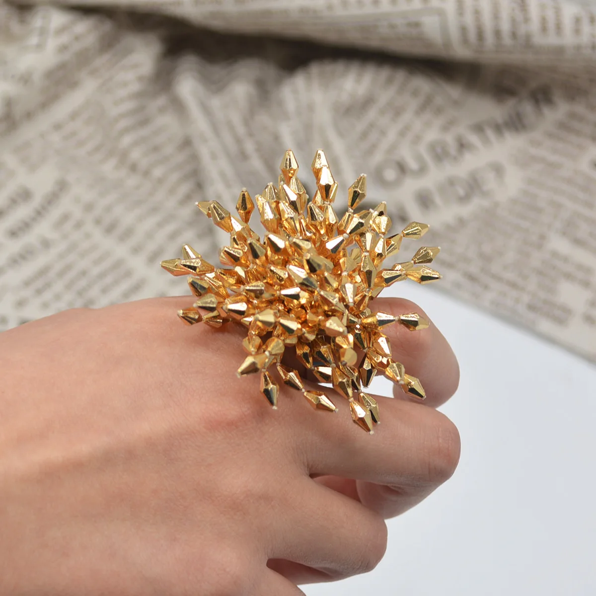 HUANZHI Gold/Silver Color Firework Flower Ring Fashion Exaggerated Jewelry For Women Girls Y2K Personalised Jewelry New