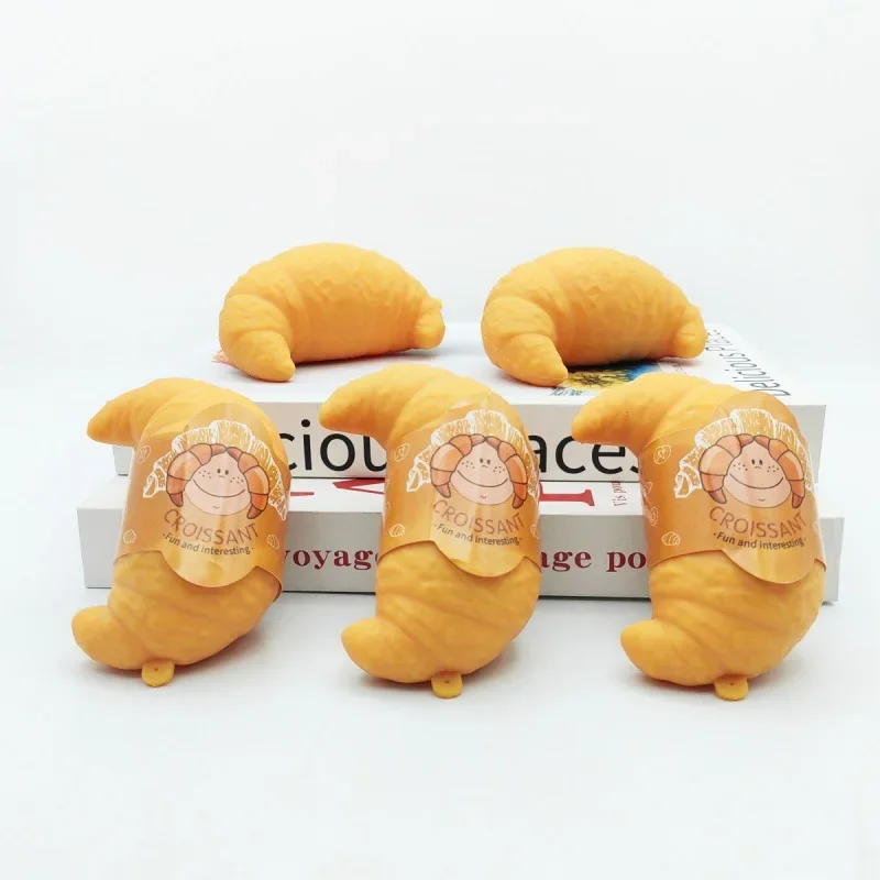In Stock Novelty Croissant Bread Stress Toys Lifelike Food Stress Relief Squishies Cute Soft Flour Pinch Toy Funny Squeeze Gifts