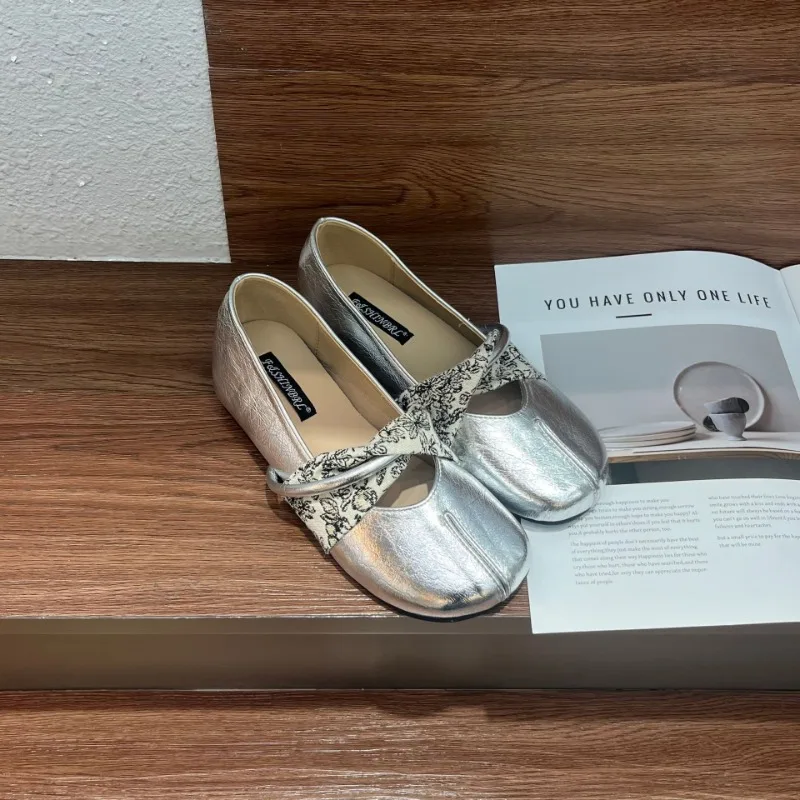 

Лидер продаж лета 2025 года, новые полутапочки во французском стиле, сандалии без шнуровки с открытым носком, без каблука, одежда для отдыха на улице для женщин