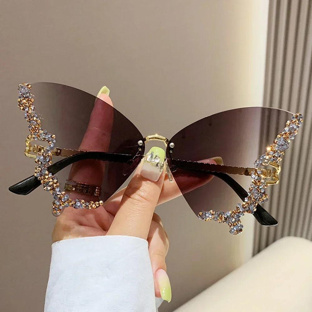 Luxury Diamond Butterfly Sunglasses Women Brand  Vintage Rimless Oversized Sun Glasses Ladies Eyewear gafas de sol