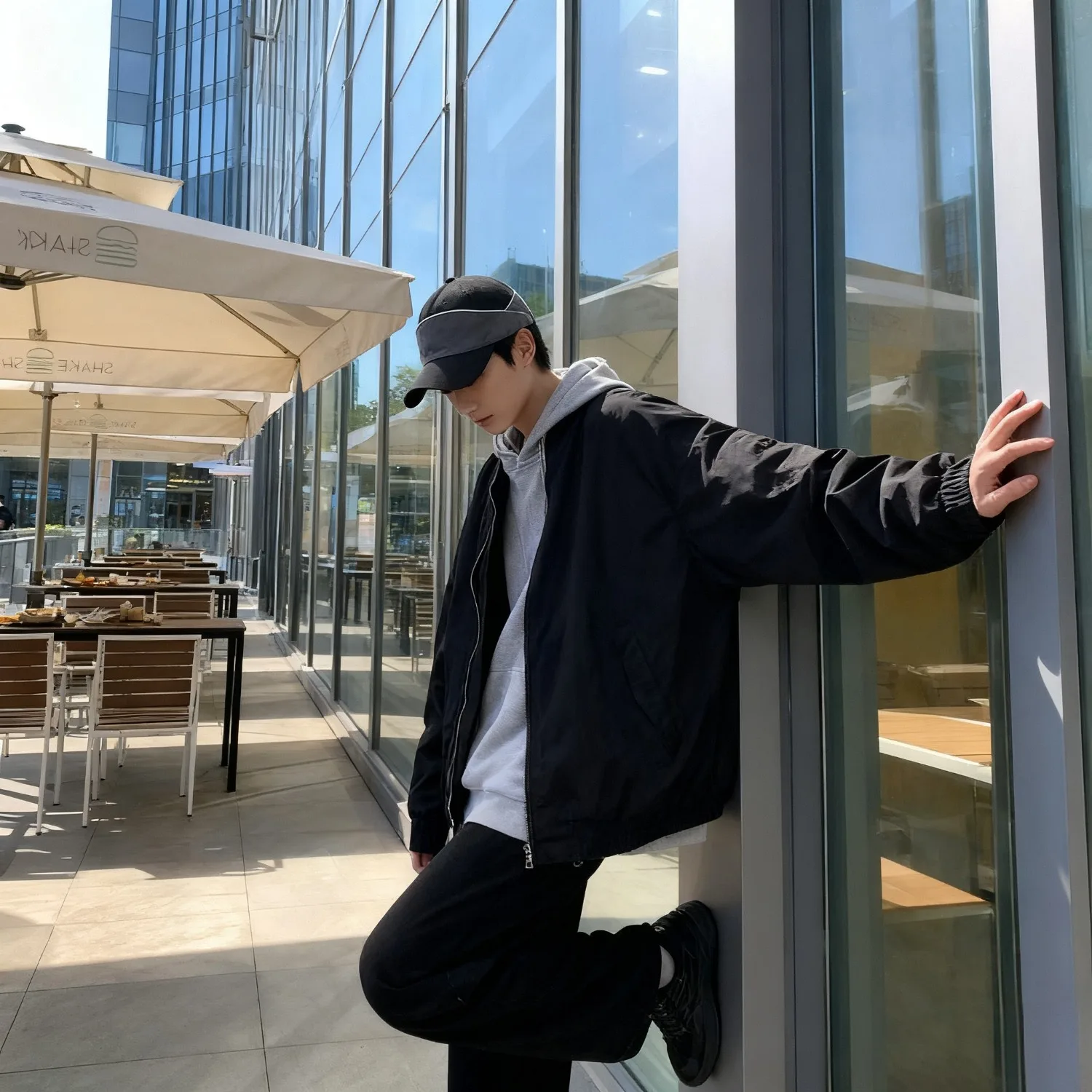 

Lightweight Flight Jaet for Men Autumn Spring Season Ox Cloth Zipper Decorated Loose Fit Sle American Sle Letter Print