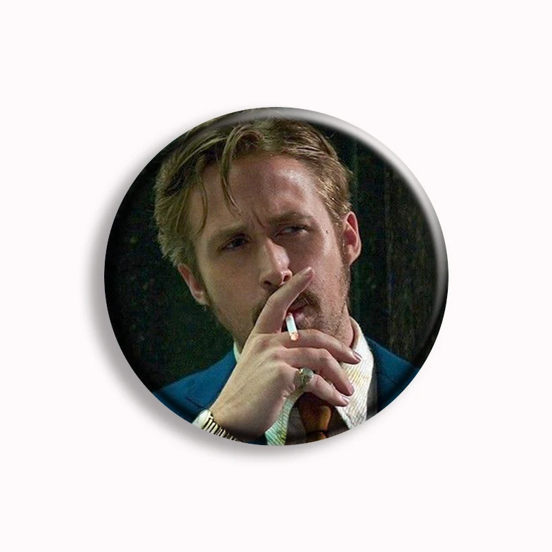 31Style Ryan Gosling Creative Cute Funny Meme Button Pin Metal Canada Actor Brooch Badge Bag Decor Accessories Fans Collect Gift