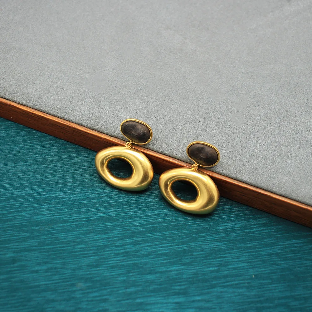 

Серьги-гвоздики в европейском и американском стиле, серьги-гвоздики ручной работы из черного дерева, нишевый дизайн, высококачественные серьги-гвоздики