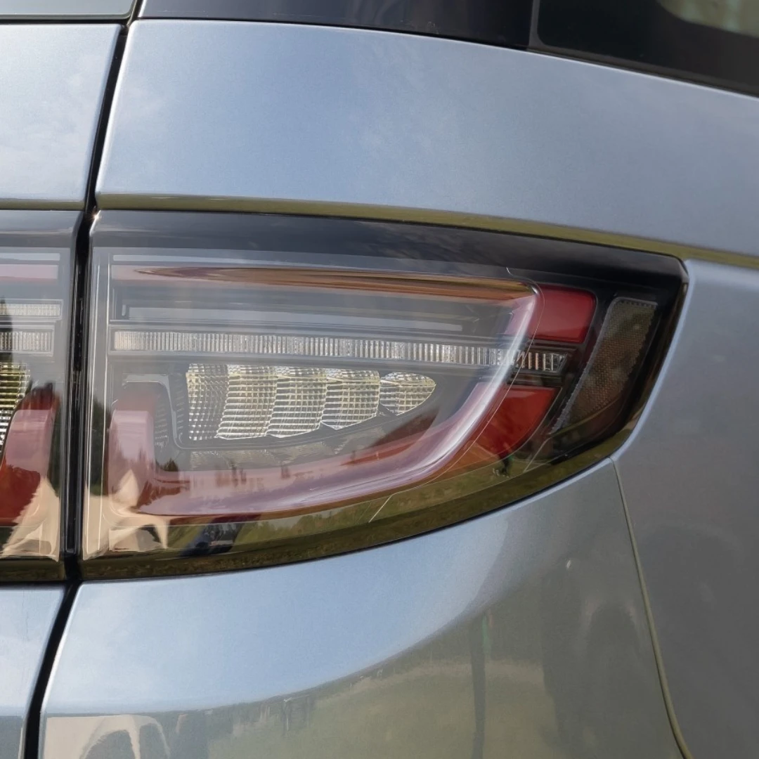 For Land Rover Discovery Sport 2020 to 2025 Rear Tail Lamp Cover Turn Signal Stop Light Shell Replace The Original Lampshade