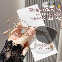 Metal Frame Color Changing Near Sight Eyewear Cat Eye Photochromic Myopia Glasses Fashion Anti Blue Light  Minus Diopter Glasses