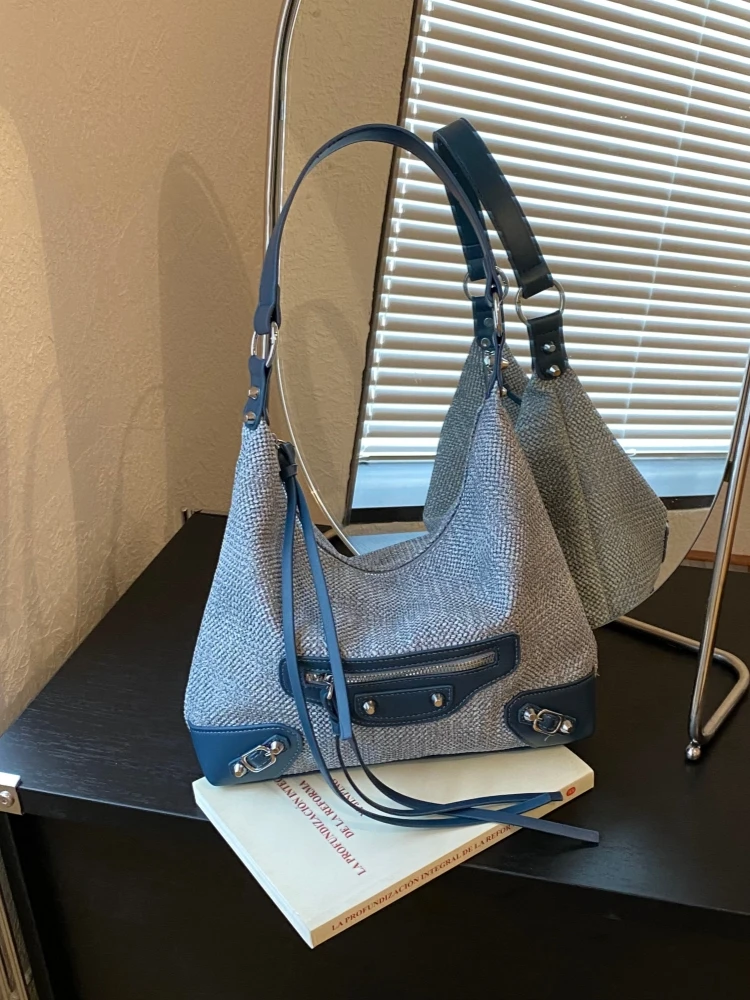 Large Capacity Women's Tote Bag 2026 New Fashion Casual Versatile Commuter Shoulder Crossbody Bag Underarm Bag Trending Now