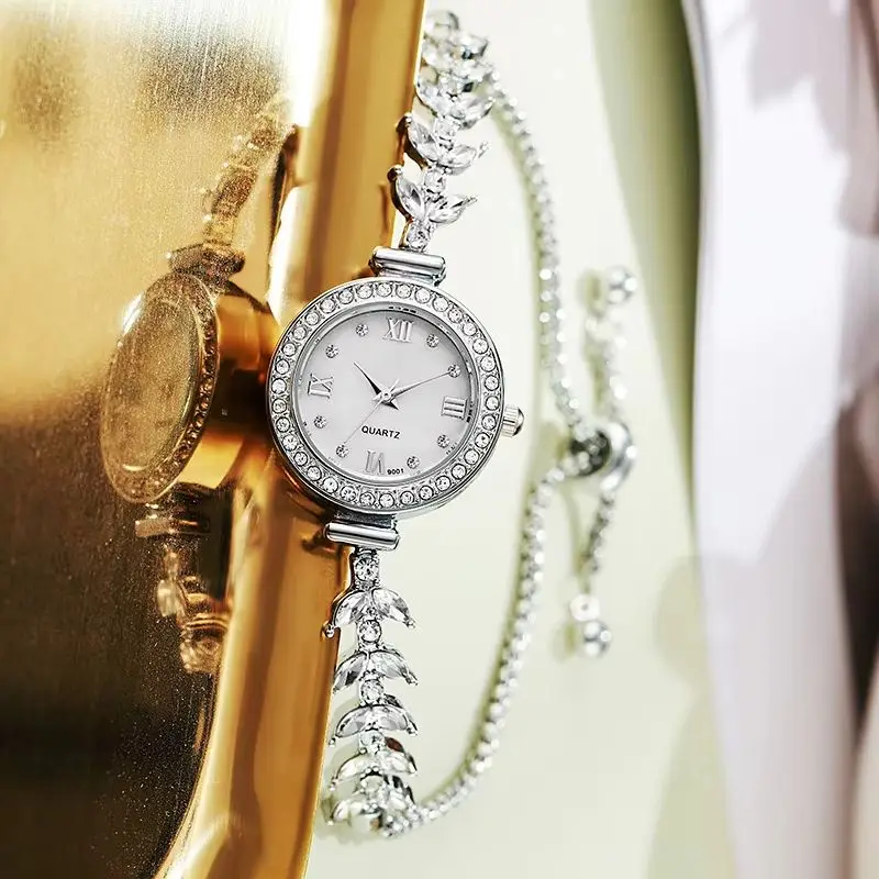 

Exquisite Watches for Women Reloj Mujer Mermaid Chain Light Luxury Diamond Bracelet Ladies Fashion Quartz Watches Montres Femmes