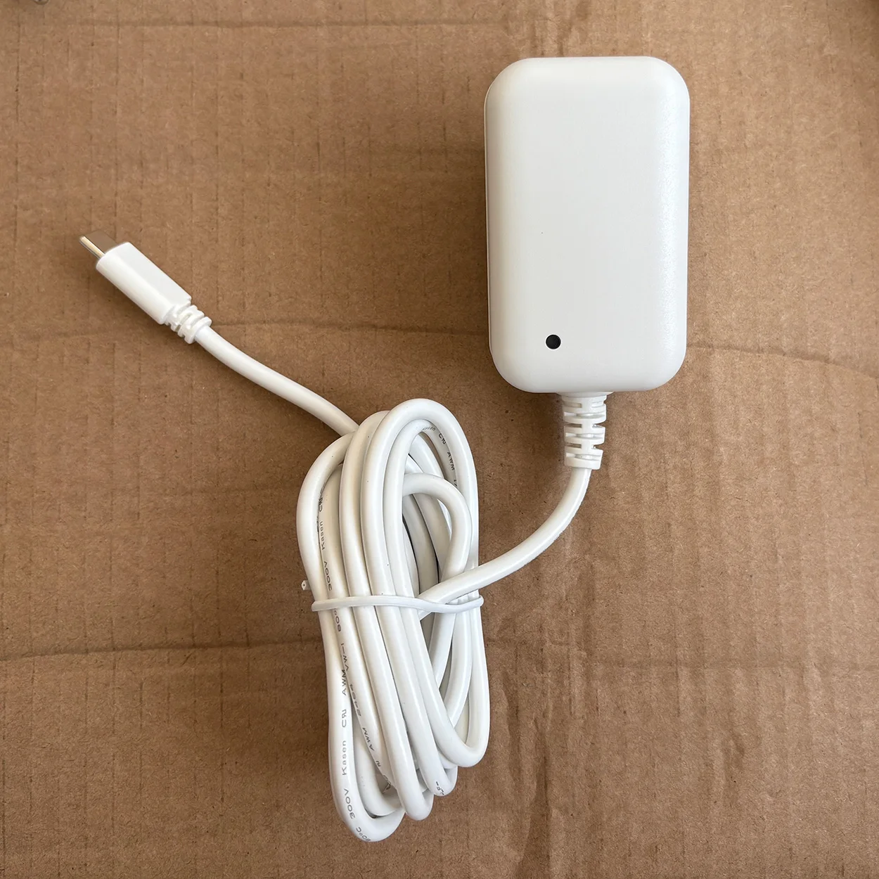 Suitable for European standard two-round plug 15 watt PD protocol power supply P30-H3000R050-015F0-DE 5V3A