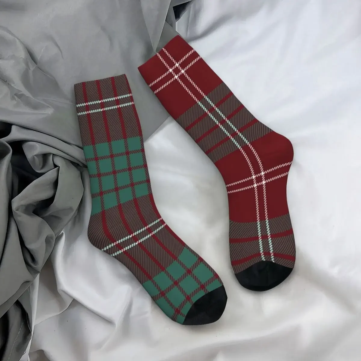 

All Seasons Crew Stockings Clan Crawford Tartan Socks Funny Long Socks for Men Women Valentine's Day Gifts