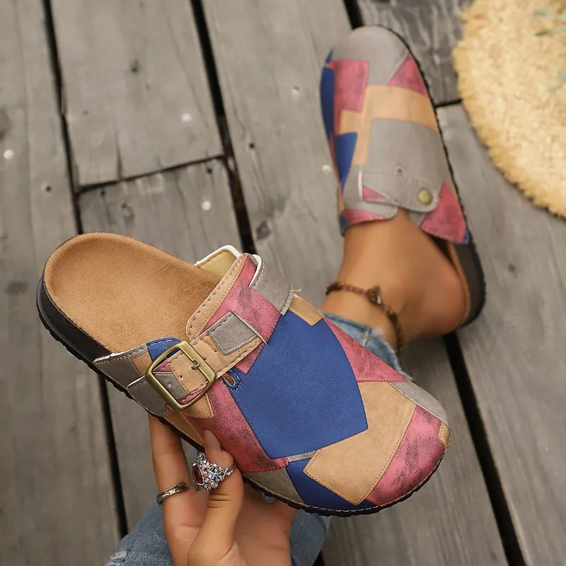 2026 New Trendy Round Toe Soft Soled Casual Women Beach Shoes Summer Fashion Splicing Design Adjustable Buckle Women's Mules