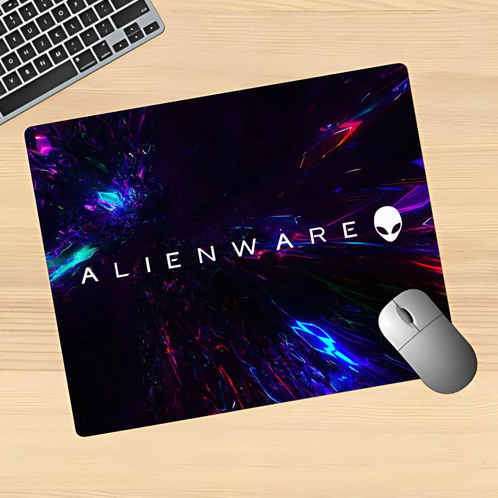 Alienware Mouse Pad Cartoon rubber Small mouse pad desktop computer office keyboard e-sports ROGs game