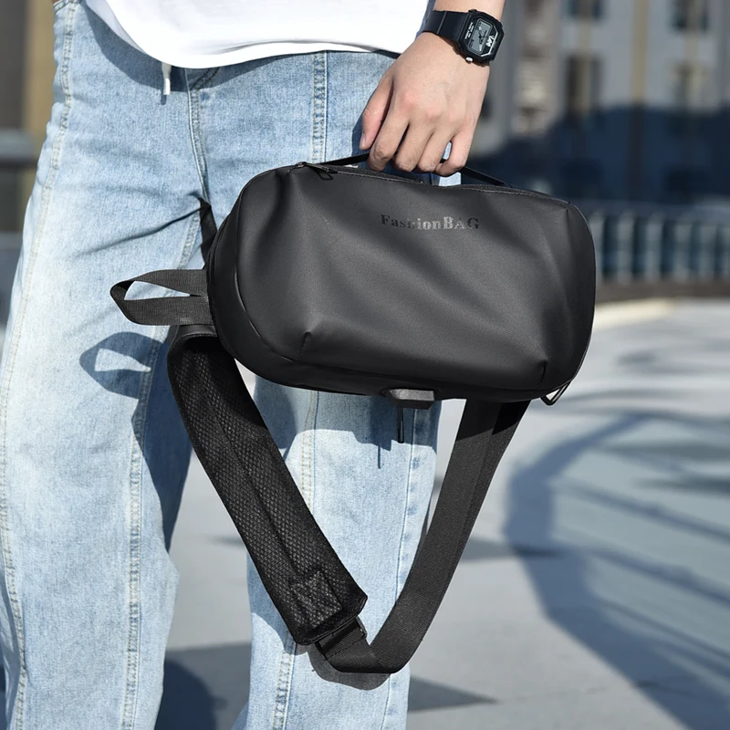 2023 Faashion Men Nylon Crossbody Boys Chest Bags Top Sales Designer Brands Leisure Daily Chest Bags With Big Pockets Zipper