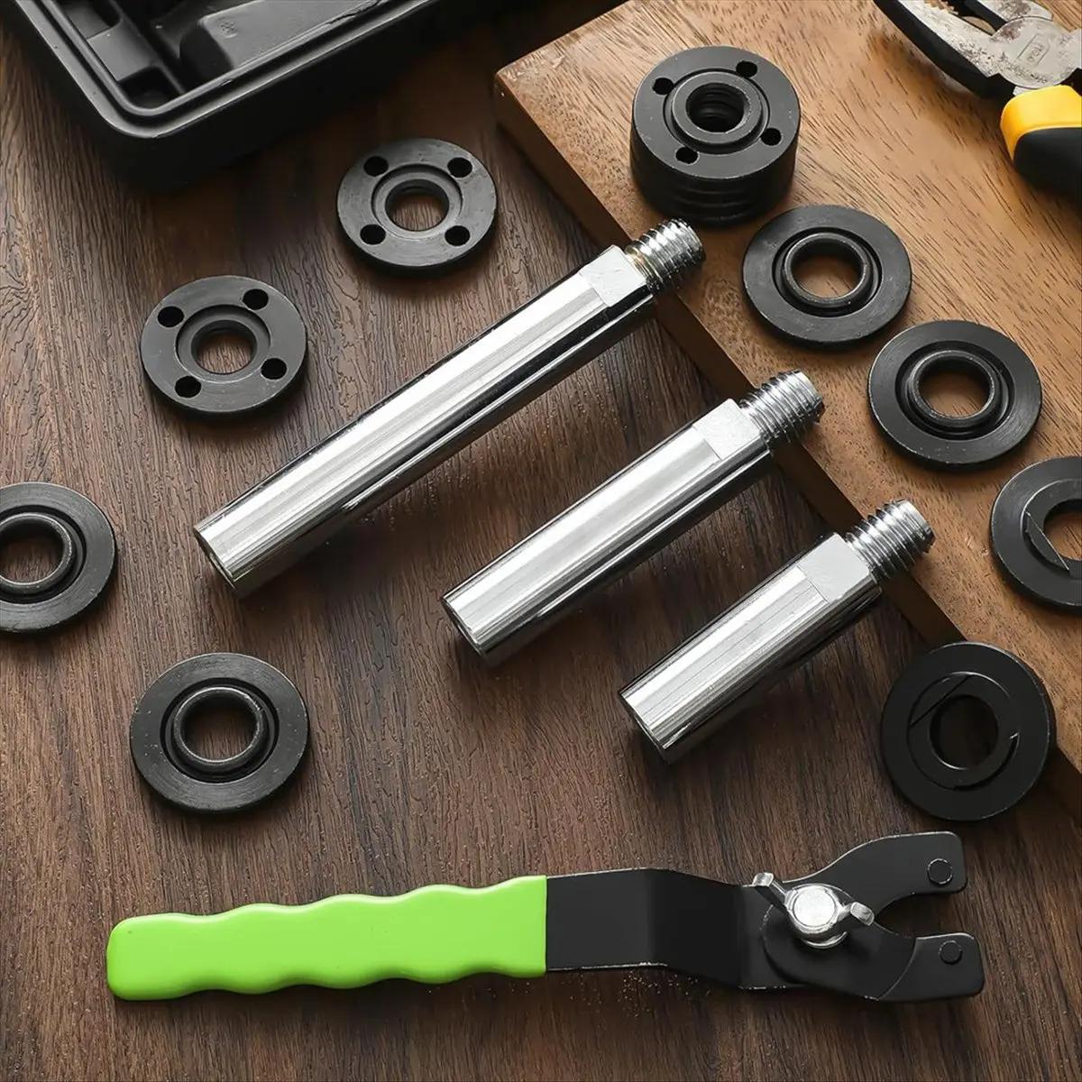【POPULAR PICK】5/8 Inch -11 Angle Grinder Extension Shaft Connecting Rod Angle Grinder Accessory with Grinder Adjustable Wrench