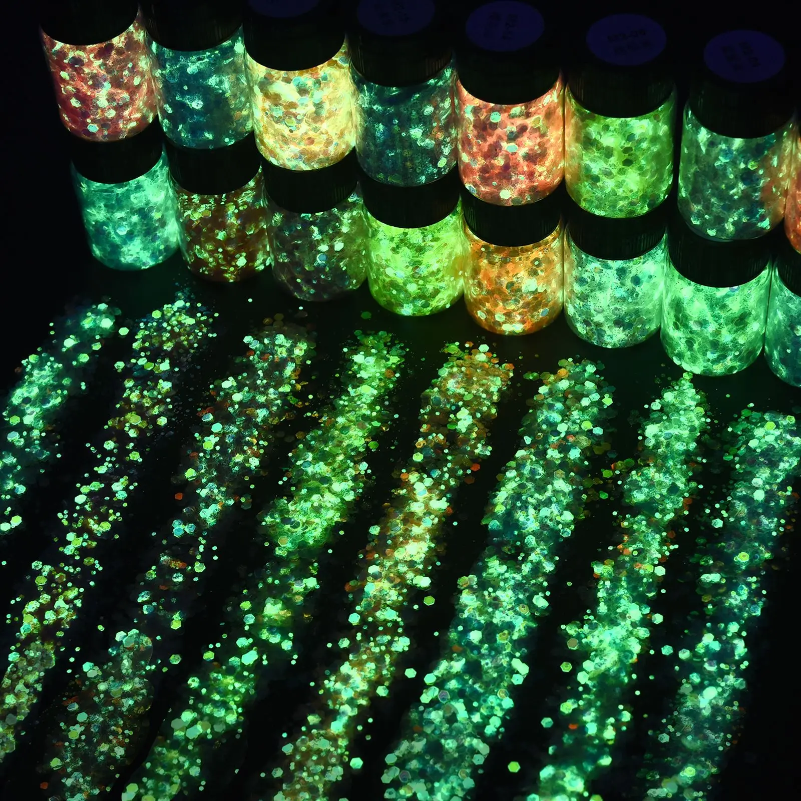 16 Color Luminous Sequins Glow In The Dark Glitters For DIY Epoxy Mold Jewelry Findings Nail Art Craft Resin Filling Decoration