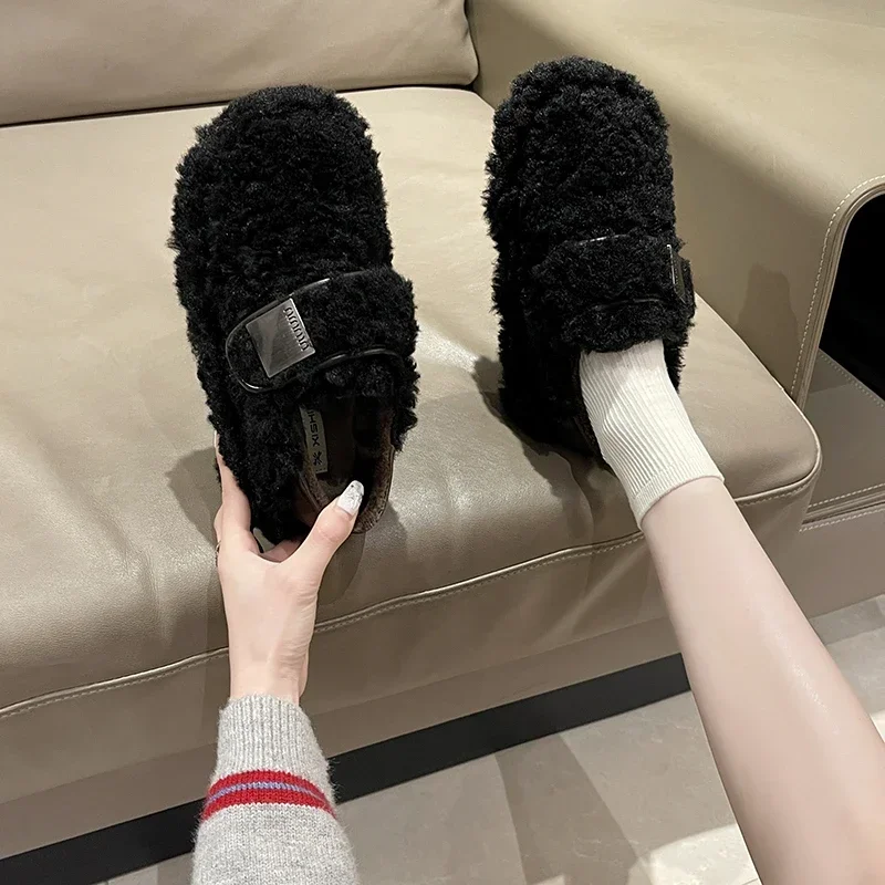 2024 Winter New Style Retro Warm Fashion Fury Shoes with Velvet Thick Bottom Comfortable Cotton Shoes for Women