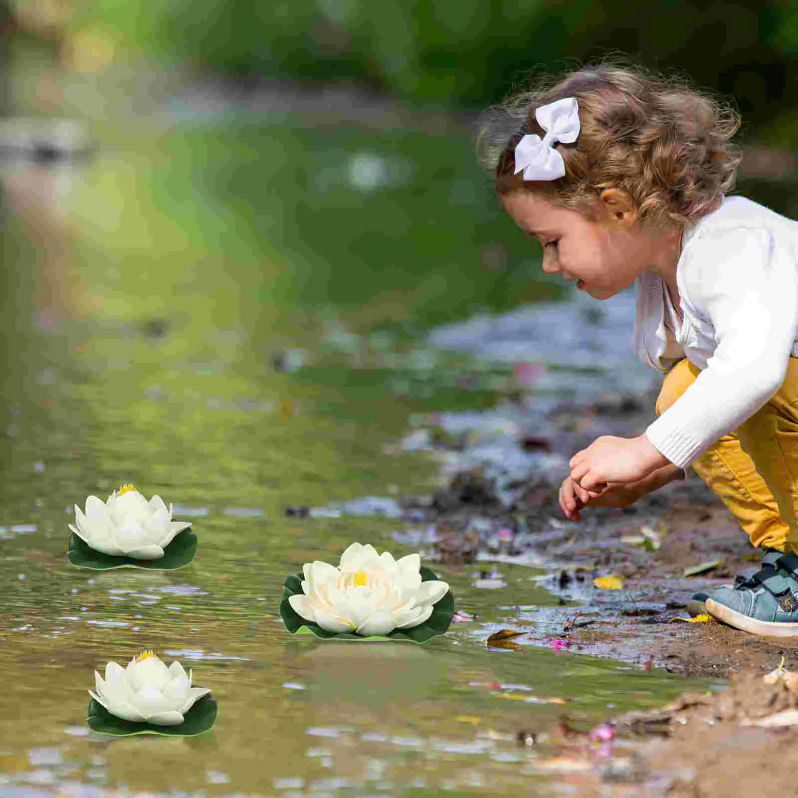 Water Plants Lotus Flower Pond Decor Leaf Fish Tank Artificial Floating Lilies Freely