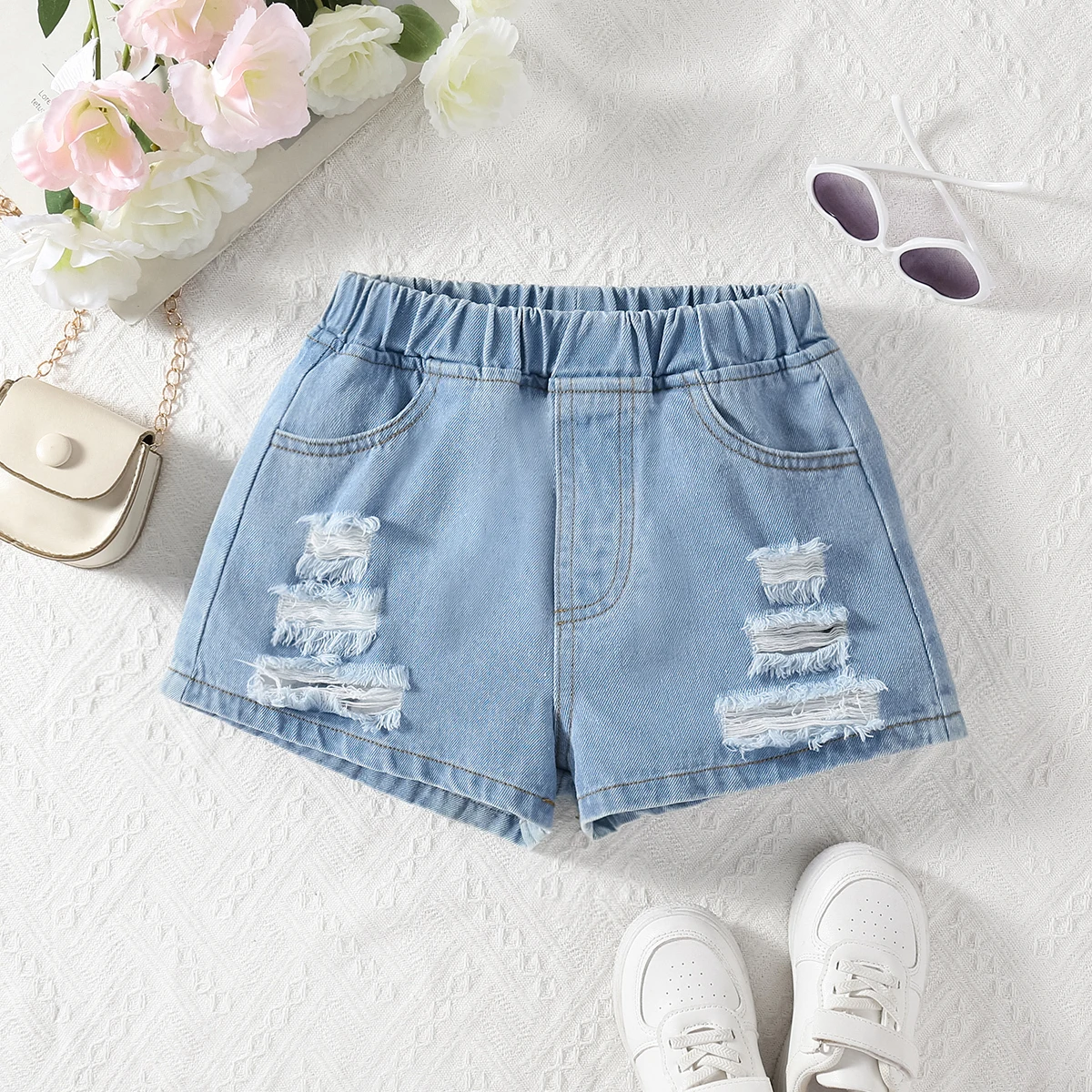 

Summer Popular Ripped Denim Shorts for Older Girls, Versatile Washed Slimming Hot Pants, American Distressed Hot Pants