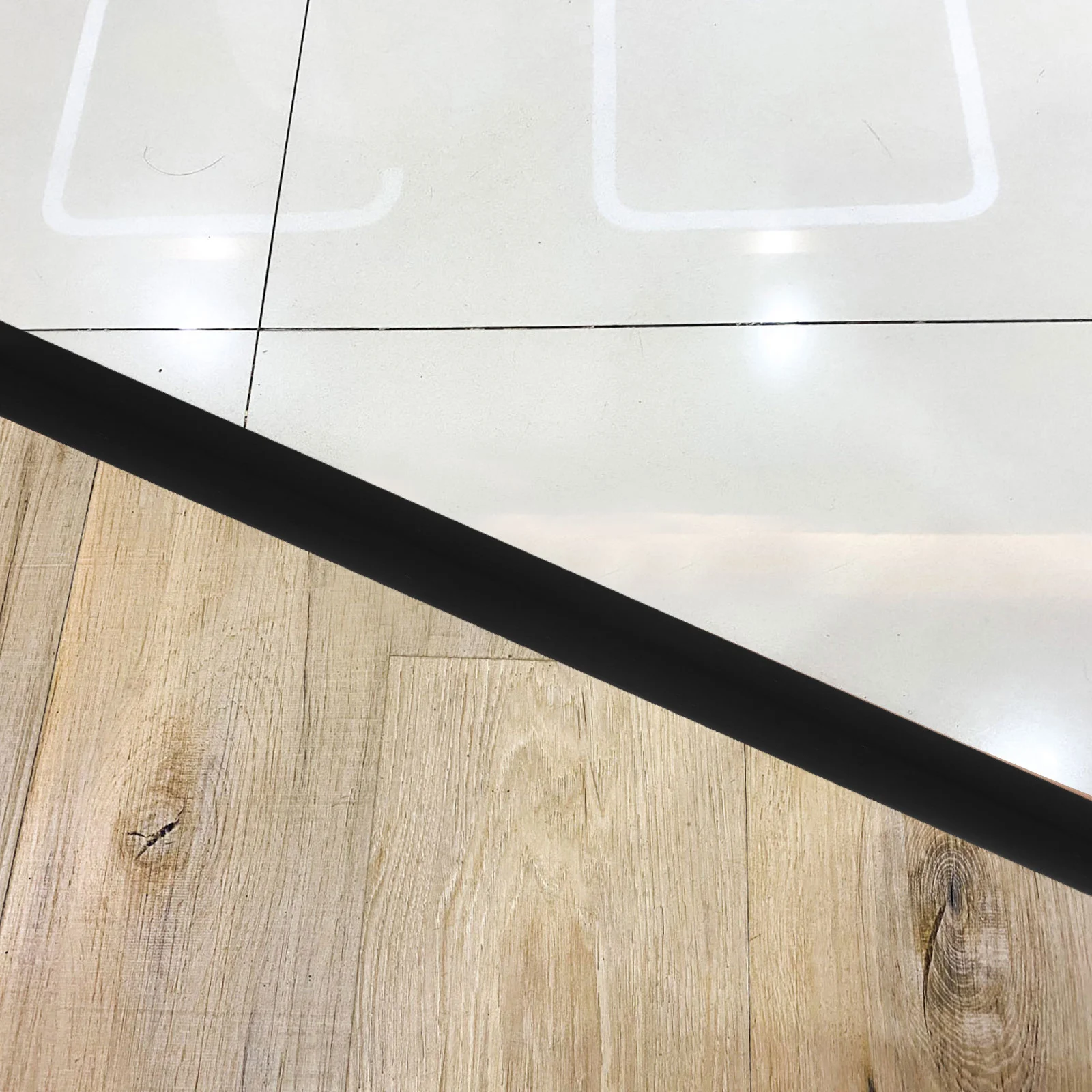 1 لفة الطابق الانتقال قطاع بولي كلوريد الفينيل عتبة ذاتية اللصق للسجاد إلى البلاط متفوقا غطاء أرضيات المدخل متعدد الوظائف