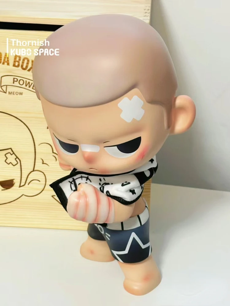 KUBO Sanda Box 400% Figure Boy Champion Speed Power Hunk Boy Cool Guy with Beefcake Doll Designer Toys Art Collection Decoration