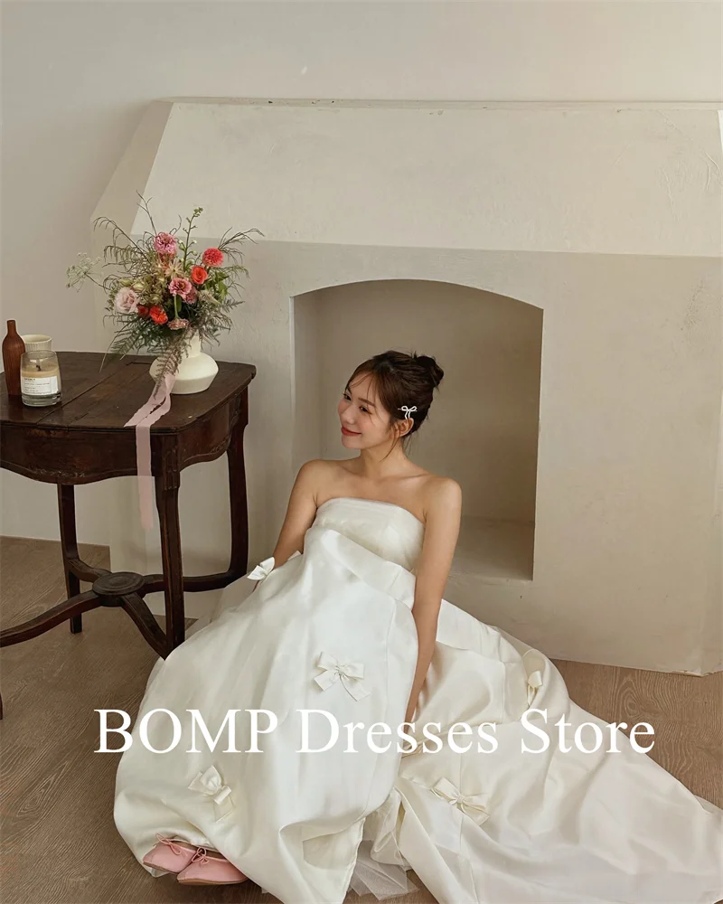 BOMP Elegant A Line Wedding Dresses Korea Photo shoot Strapless Satin Ribbons Bride Gowns Corset Back Princess Customized