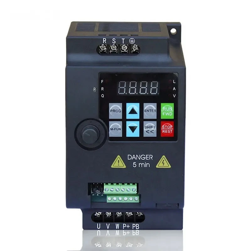 

SAKO SKI780 220V 0.75KW / 1.5KW / 2.2KW 1HP micro VFD variable frequency drive,suitable for motor speed control