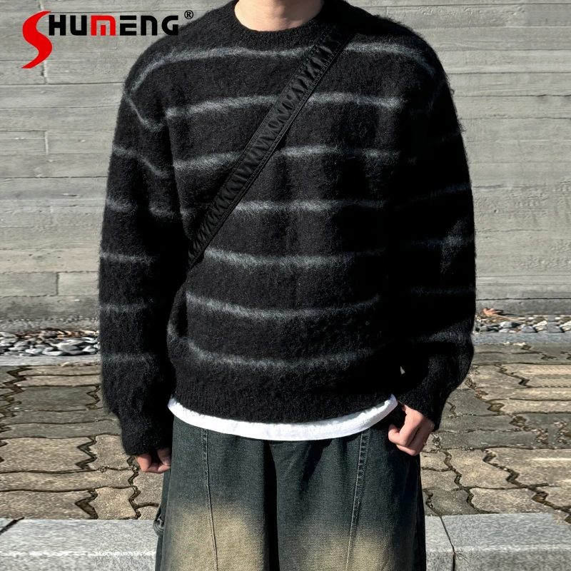 

Fashion Striped Round Collar Sweaters Men 2025 Winter New Warm Loose Comfort Knitwears Contrast Color Long Sleeve Knitted Tops