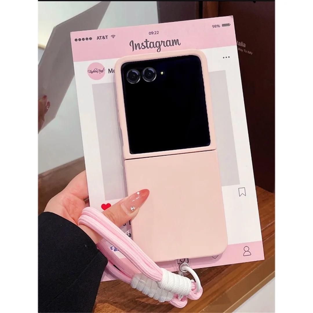 Korean Pink Colorful Bracelet Strap Phone Case For Samsung Galaxy Z Flip 7 Z Flip 6 Z Flip 5 Z Flip 4 3 flip6 zflip5 Cover