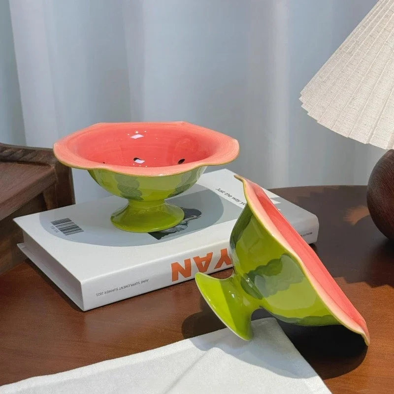 

Summer cool high-value ceramic watermelon bowl underglaze color hand-painted fruit bowl high-footed fruit plate