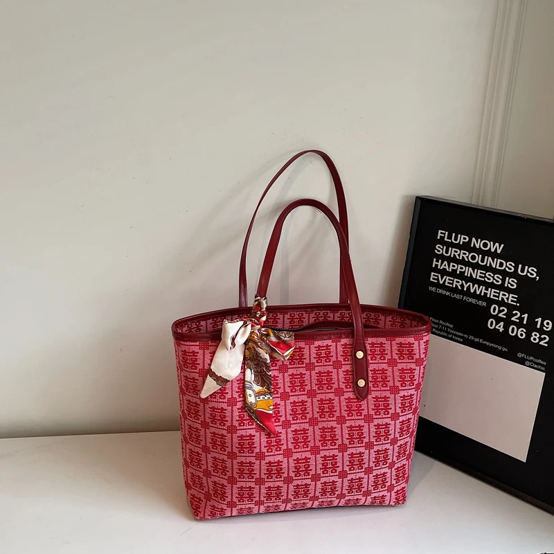 

Elegant Shoulder Bag For Ladies, Soft Leather Handbag, Luxury Brand, Classic Popular Designer Touch