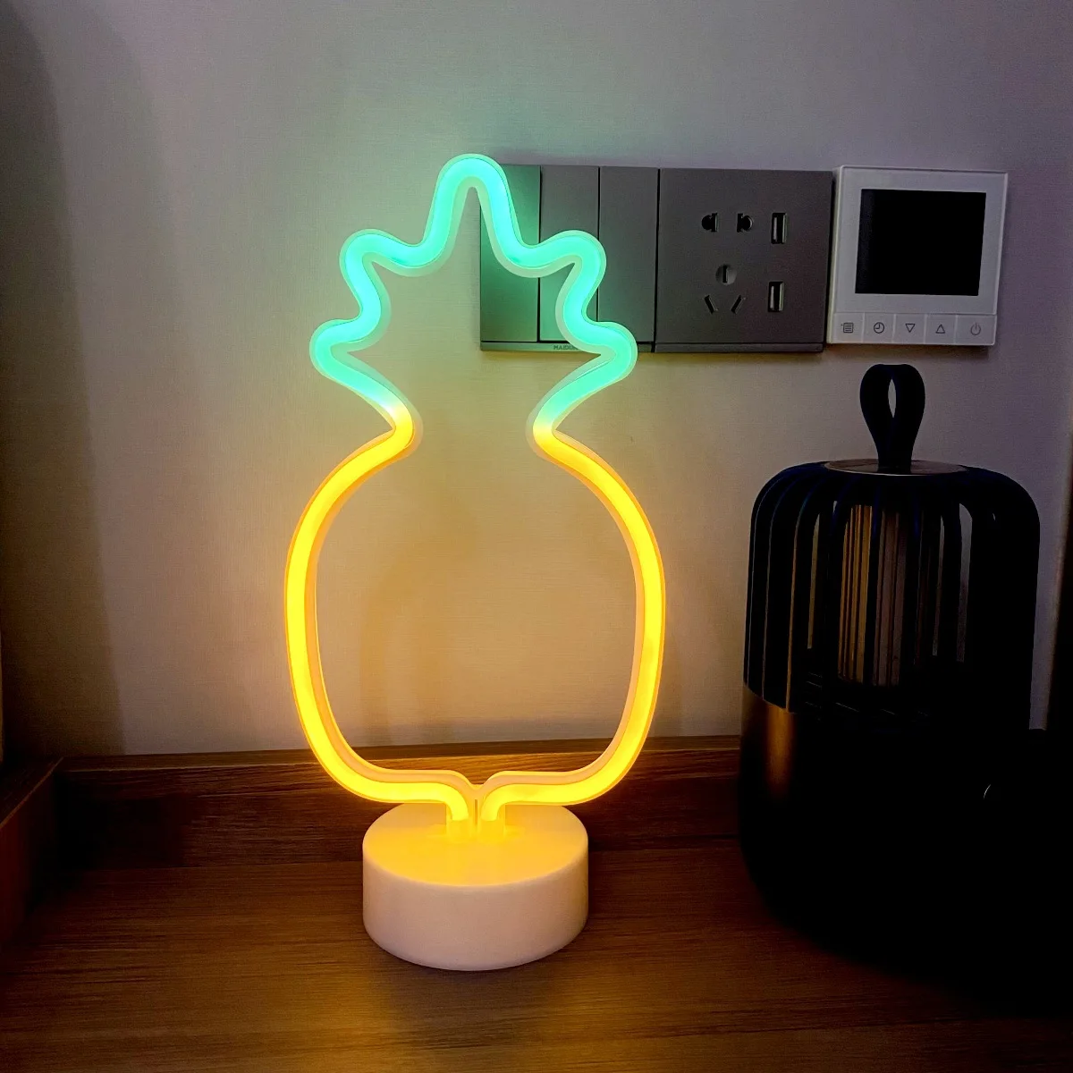 Ananas LED Neon Sign Lamp USB/Battery Power Lamp Desktop Ambient Light per camera da letto Table Home Wedding Christmas Decoration